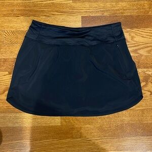 Outdoor Voice Tennis Skit - Black